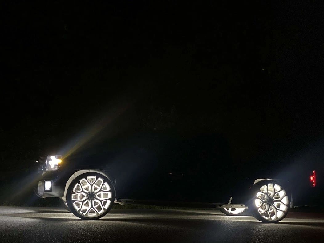 Double Row White Wheel Lights